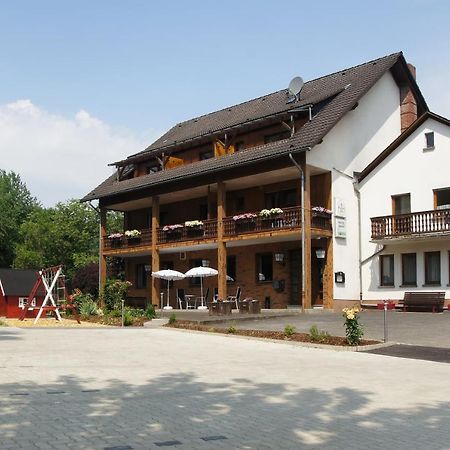 Gasthof Schumacher Hotel Garni 프로이덴베르크 외부 사진