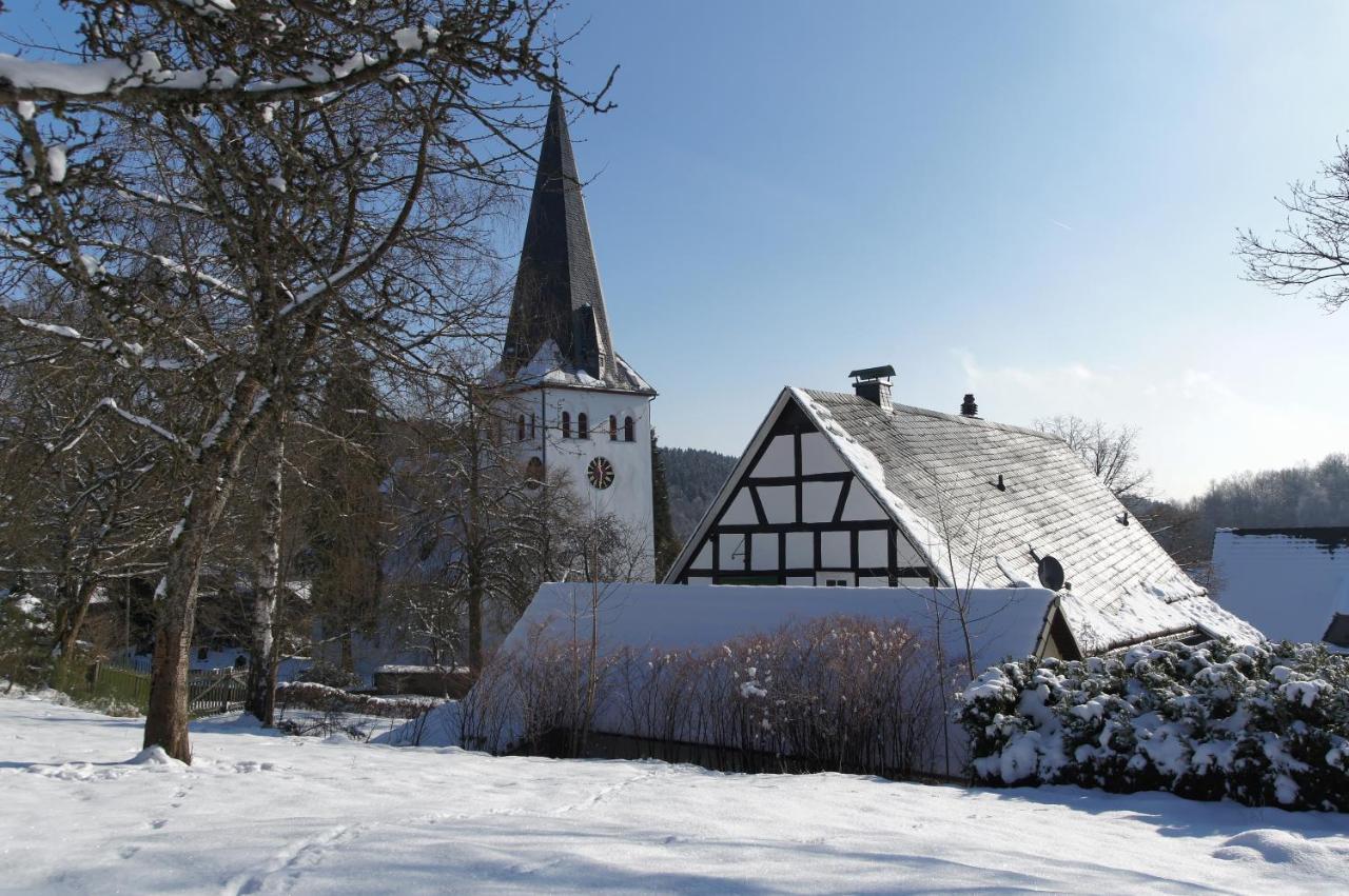 Gasthof Schumacher Hotel Garni 프로이덴베르크 외부 사진