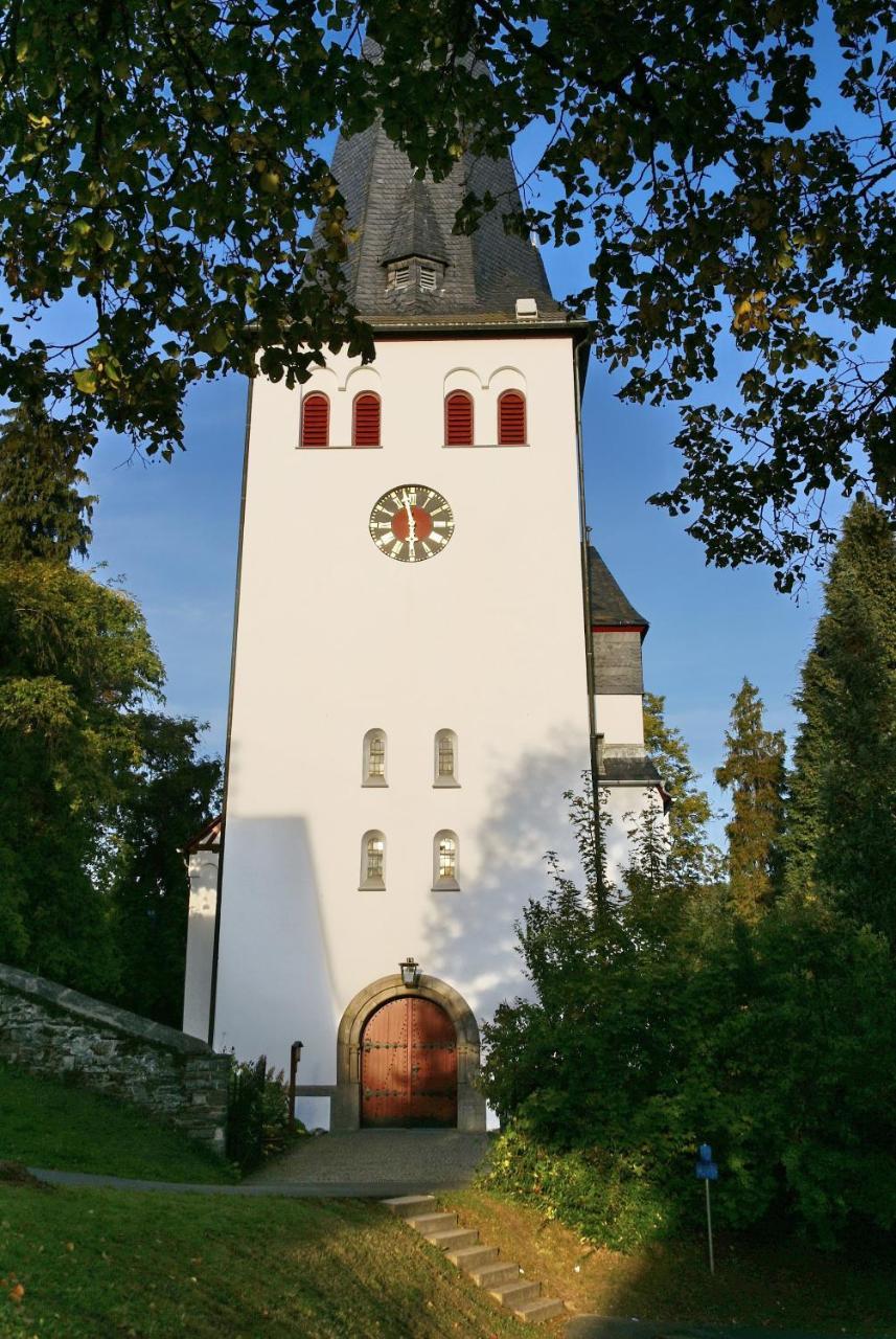 Gasthof Schumacher Hotel Garni 프로이덴베르크 외부 사진