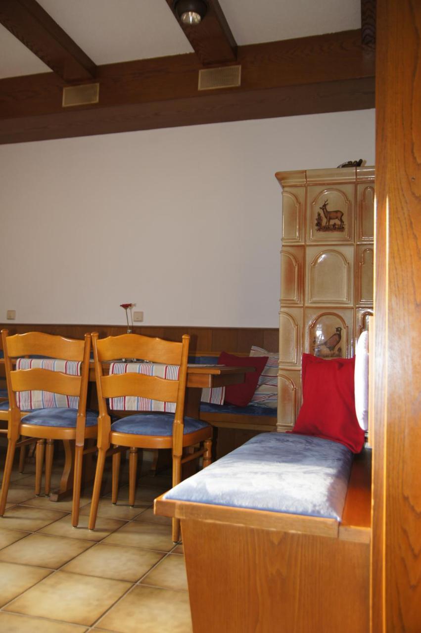 Gasthof Schumacher Hotel Garni 프로이덴베르크 외부 사진